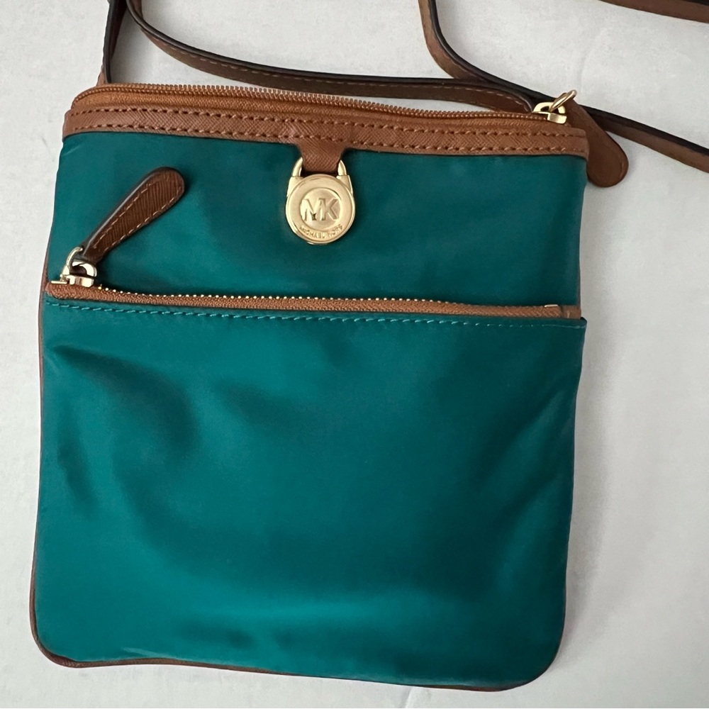 NWOT Michael Kors crossbody purse